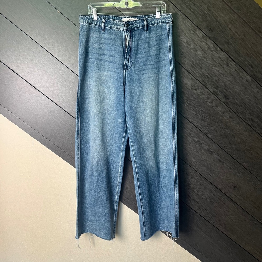 Carly Jean Los Angeles Women's Wide Leg Cropped Raw Hem Jeans Size 13 Modern